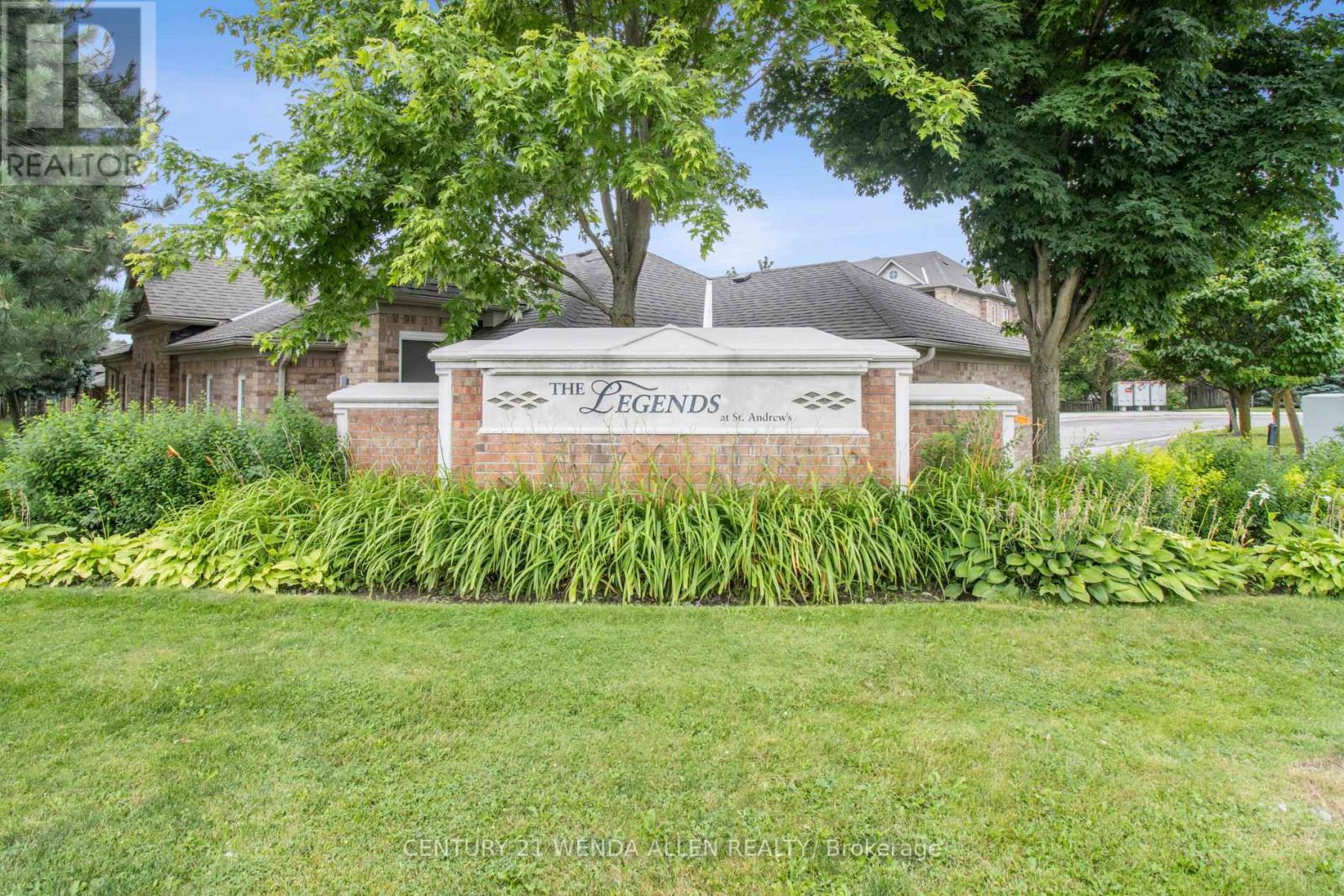 9 - 520 Silken Laumann Drive W, Newmarket (Stonehaven-Wyndham), Ontario  L3X 2S7 - Photo 2 - N9262299