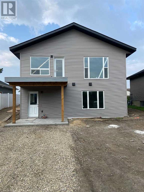 5032 59 Street, Innisfail, Alberta  T4G 0N6 - Photo 3 - A2158094