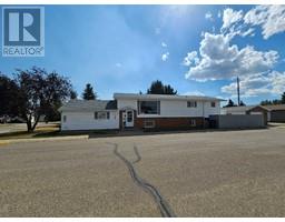 437 Main Street, milk river, Alberta