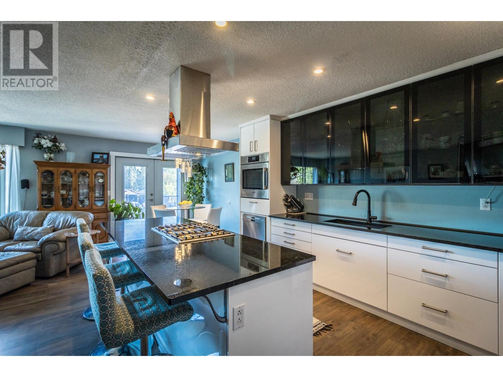 224 Cypress Ave, Kamloops, British Columbia   - Photo 13 - 180441