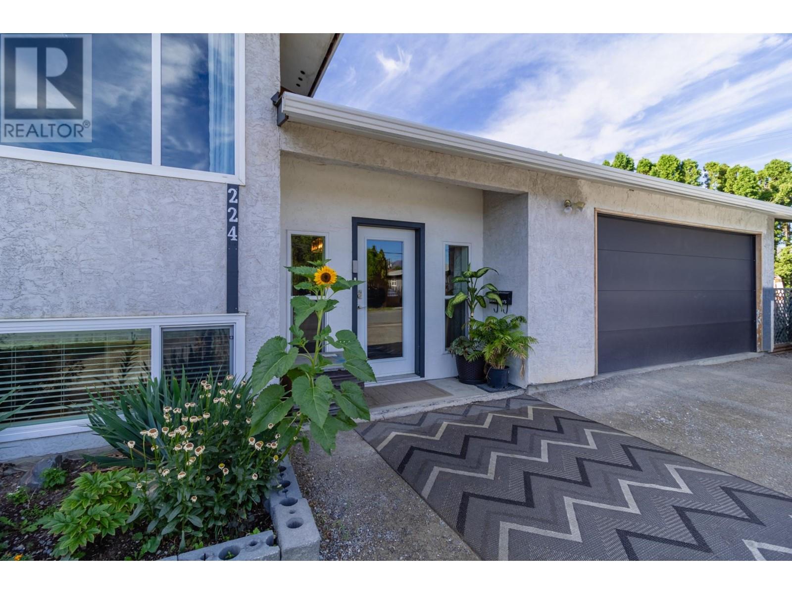 224 Cypress Ave, Kamloops, British Columbia   - Photo 4 - 180441