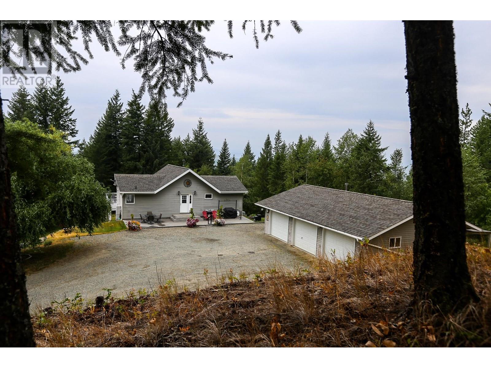 3520 Glengrove Road, Barriere, British Columbia  V0E 2E0 - Photo 7 - 180454