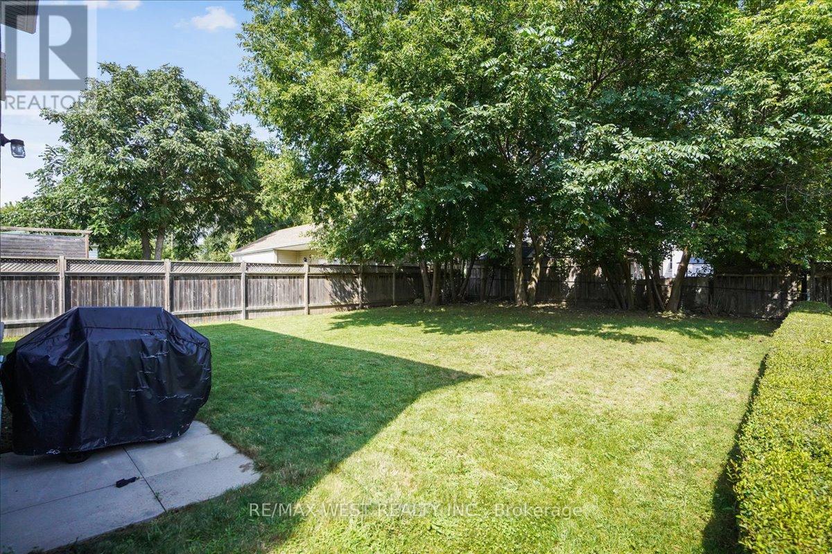 117 Rosehill Boulevard, Oshawa, Ontario  L1J 5G8 - Photo 6 - E9263040