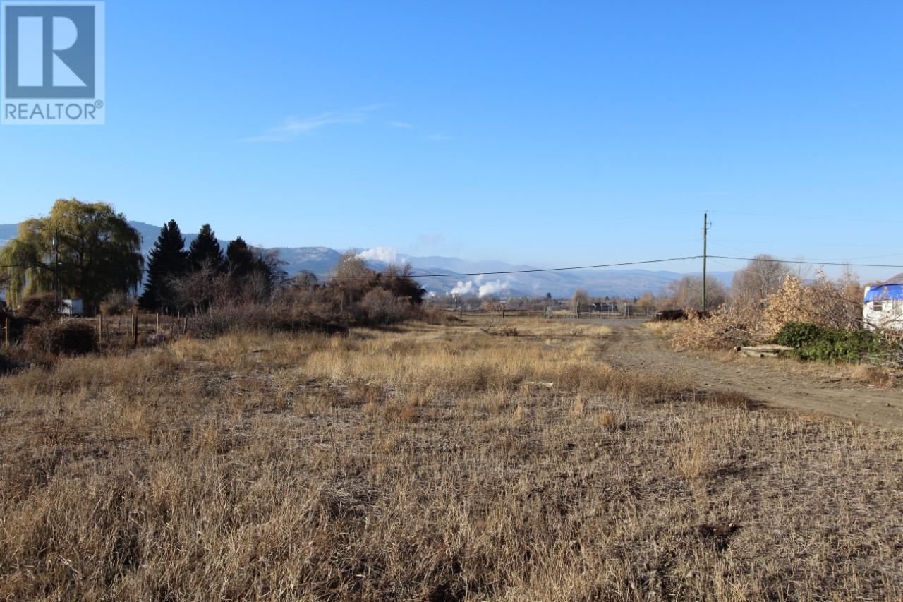 1211 Salish Road, Kamloops, British Columbia   - Photo 18 - 180462