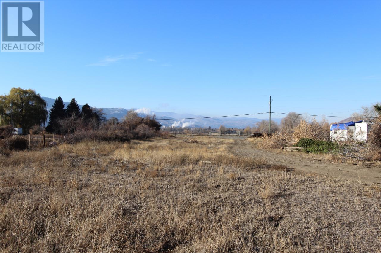 1211 Salish Road, Kamloops, British Columbia   - Photo 19 - 180462