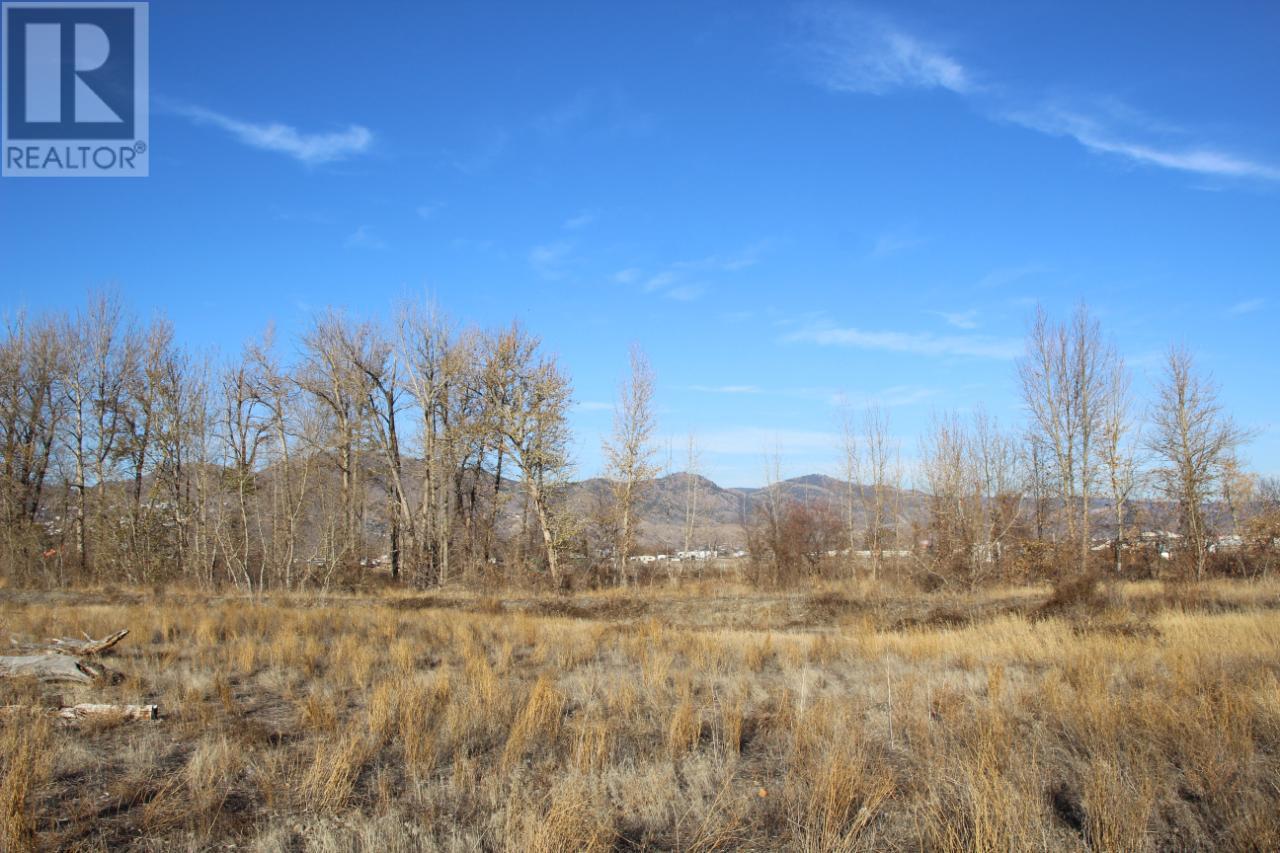 1211 Salish Road, Kamloops, British Columbia   - Photo 3 - 180462