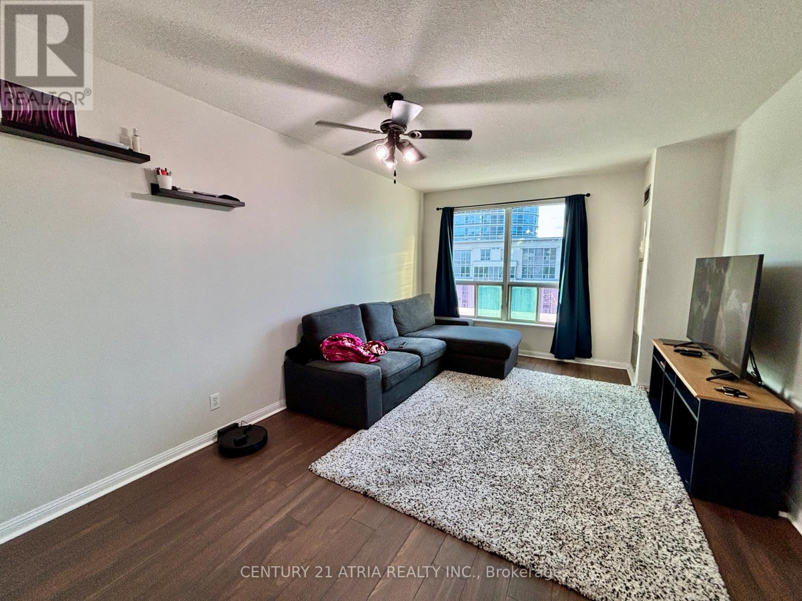 313 - 1 Lee Centre Drive, Toronto (Woburn), Ontario  M1H 3J2 - Photo 3 - E9263145