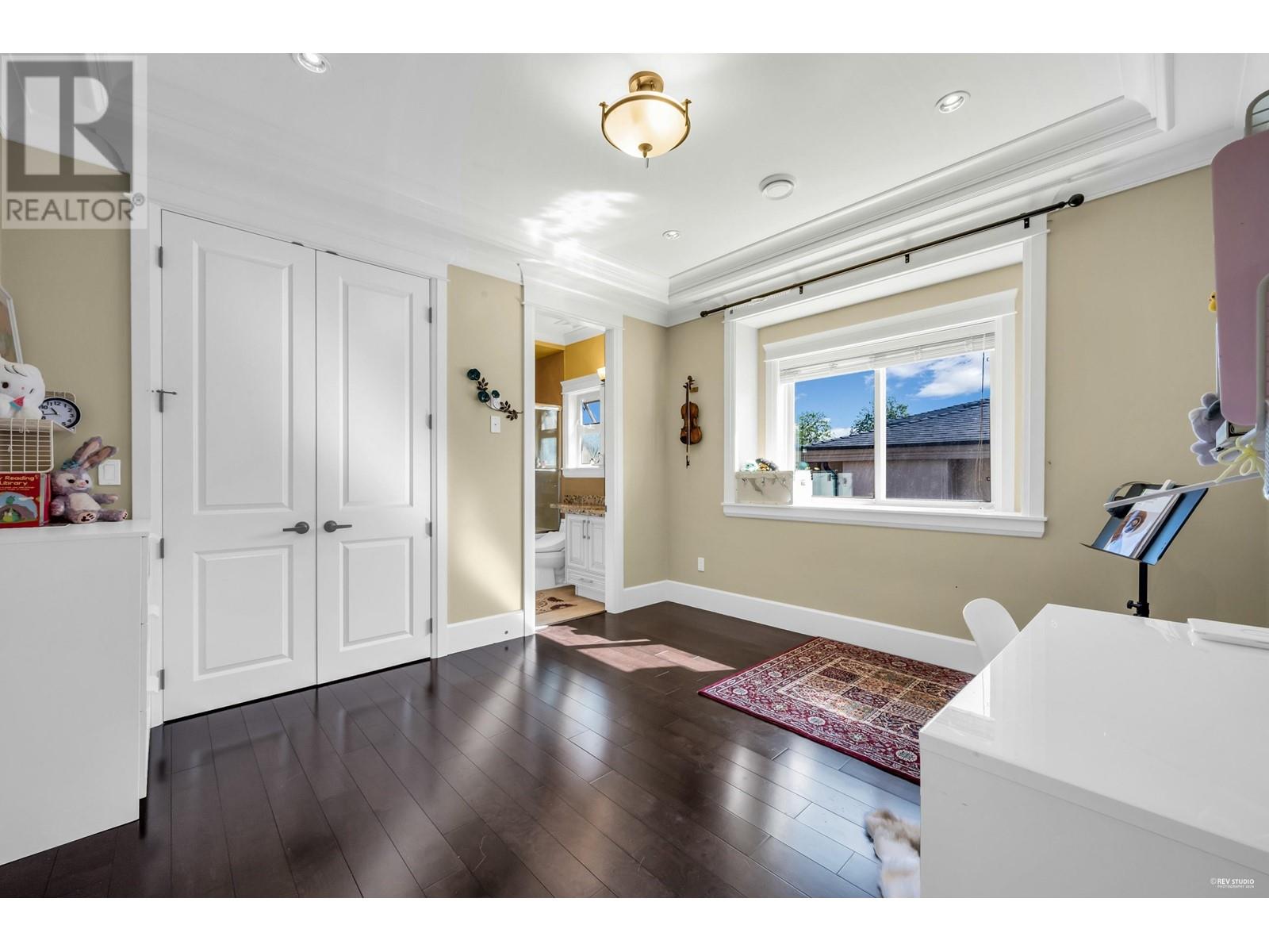 Listing Picture 26 of 40 : 3460 LAMOND AVENUE, Richmond / 烈治文 - 魯藝地產 Yvonne Lu Group - MLS Medallion Club Member