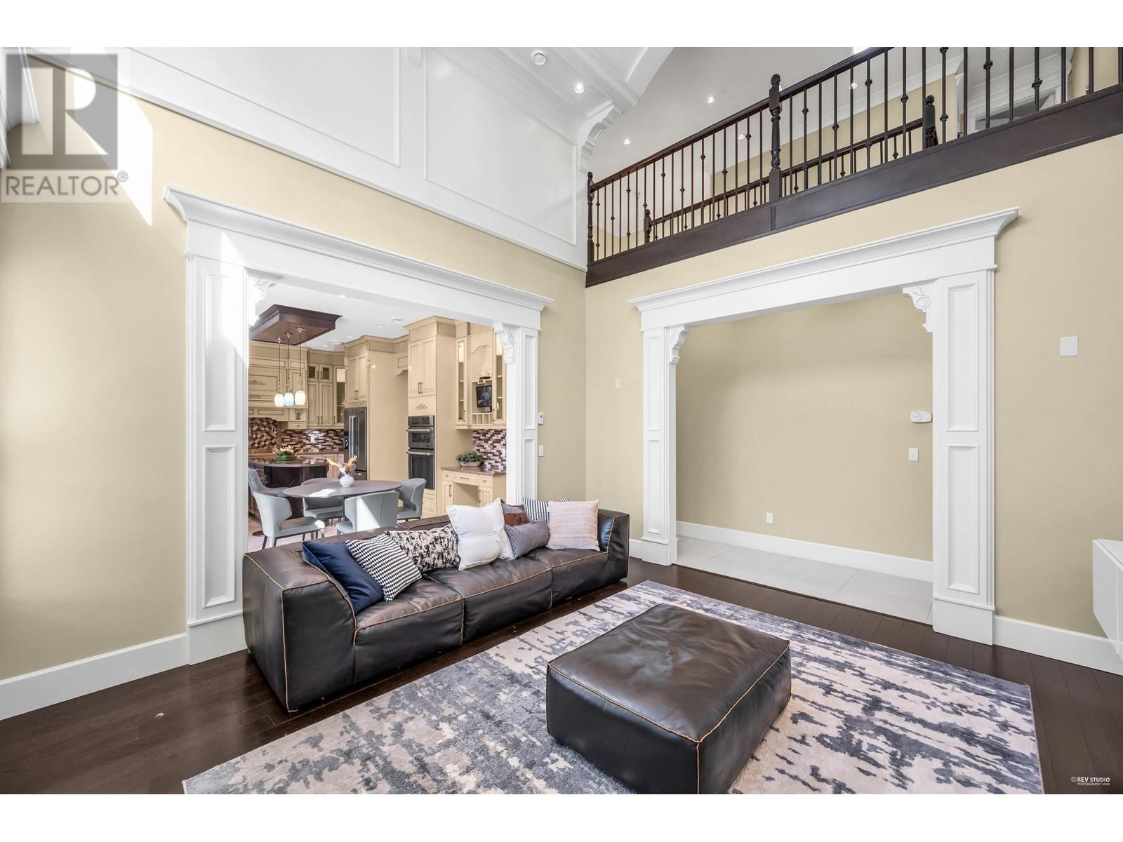 Listing Picture 20 of 40 : 3460 LAMOND AVENUE, Richmond / 烈治文 - 魯藝地產 Yvonne Lu Group - MLS Medallion Club Member