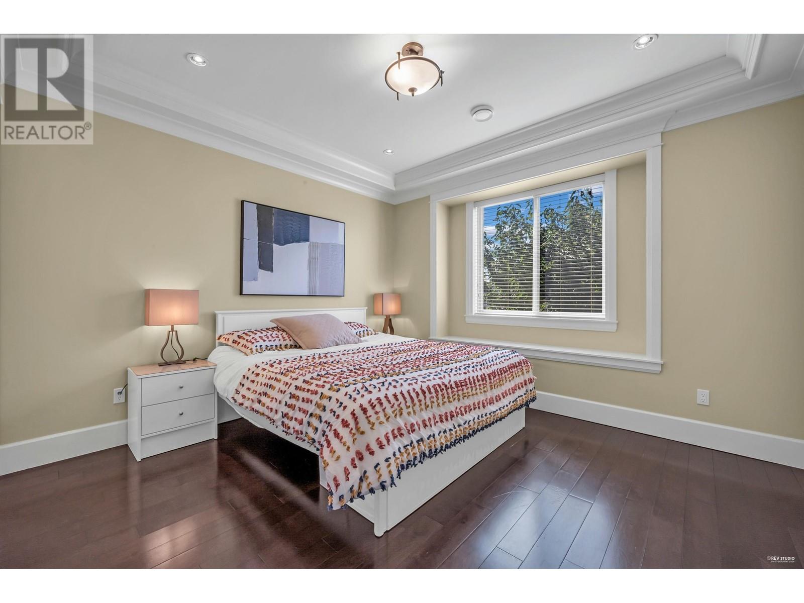 Listing Picture 24 of 40 : 3460 LAMOND AVENUE, Richmond / 烈治文 - 魯藝地產 Yvonne Lu Group - MLS Medallion Club Member