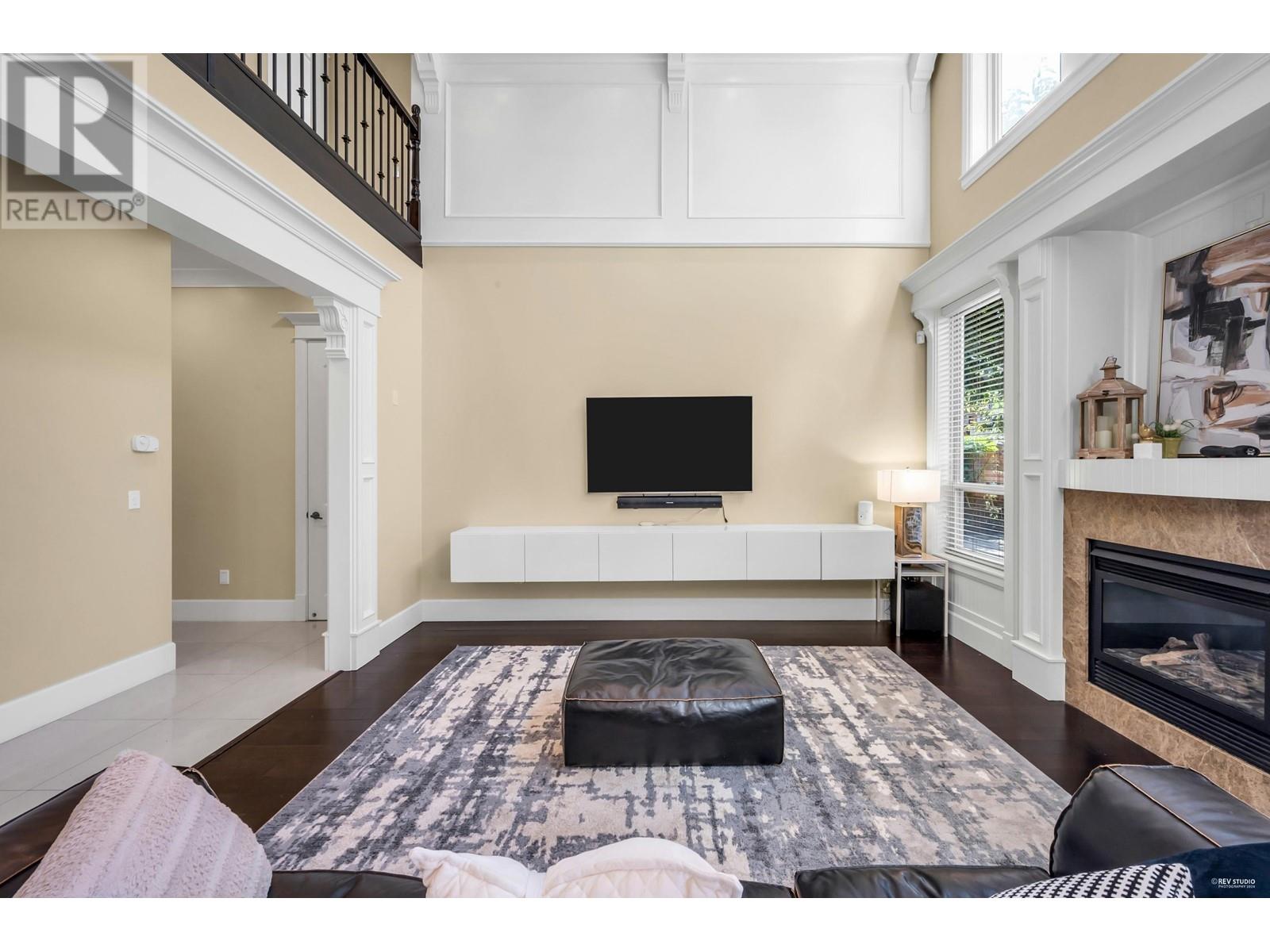 Listing Picture 17 of 40 : 3460 LAMOND AVENUE, Richmond / 烈治文 - 魯藝地產 Yvonne Lu Group - MLS Medallion Club Member