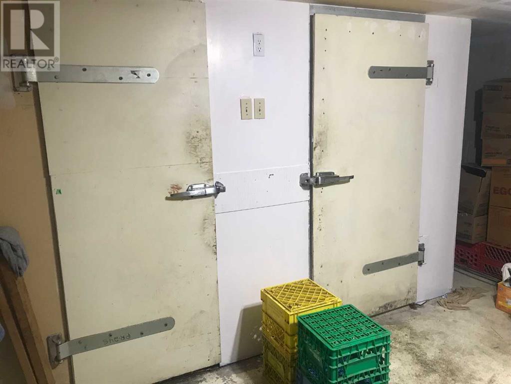 4904 54 Street, Forestburg, Alberta  T0B 1N0 - Photo 5 - A2159323