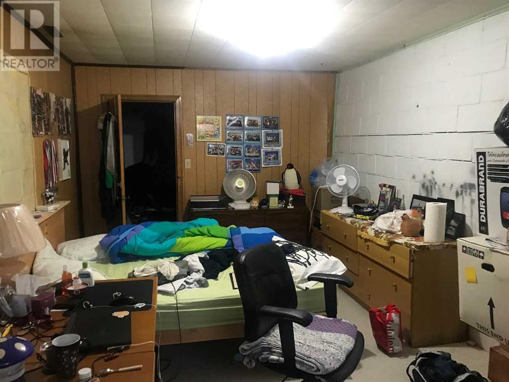 4904 54 Street, Forestburg, Alberta  T0B 1N0 - Photo 9 - A2159323