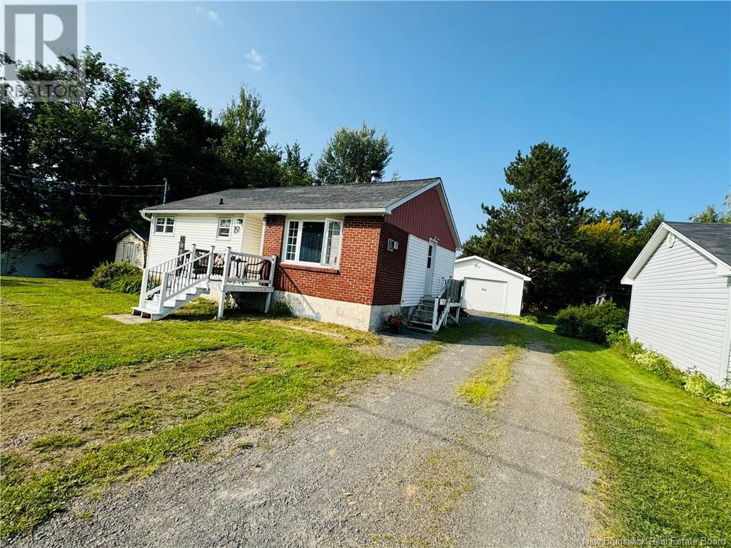 19 Duke Street, Marysville, New Brunswick  E3A 4J4 - Photo 3 - NB104432