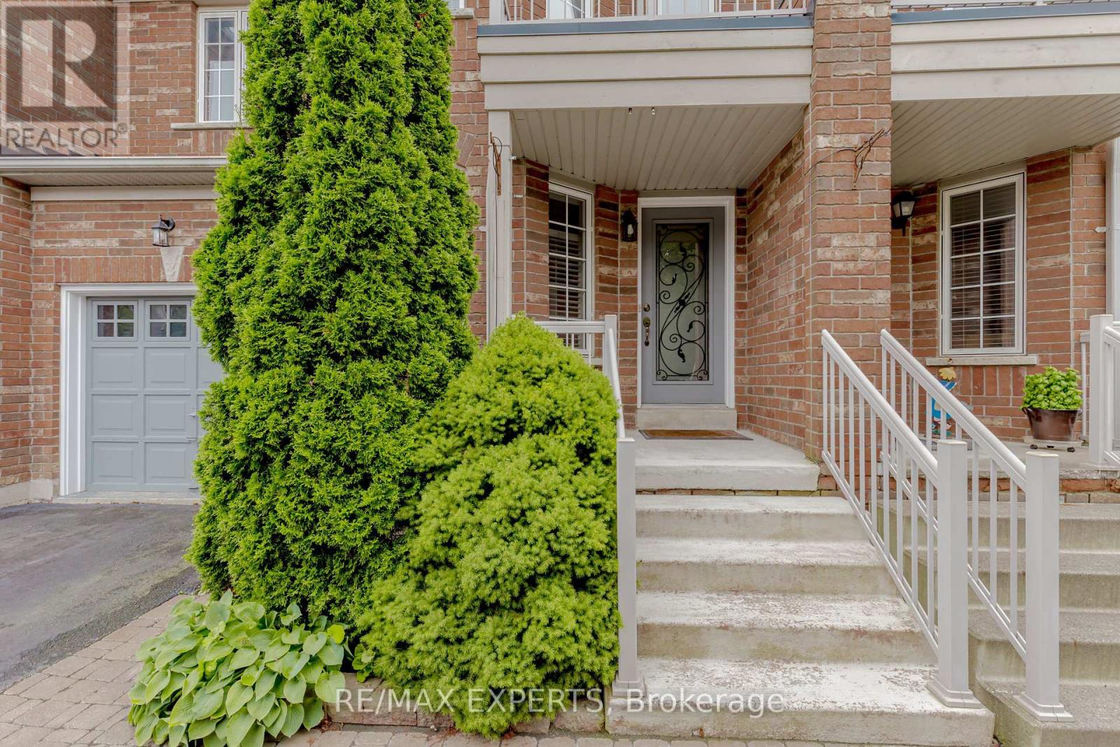 146 Laurelhurst Crescent, Vaughan, Ontario  L4H 2M7 - Photo 2 - N9263398