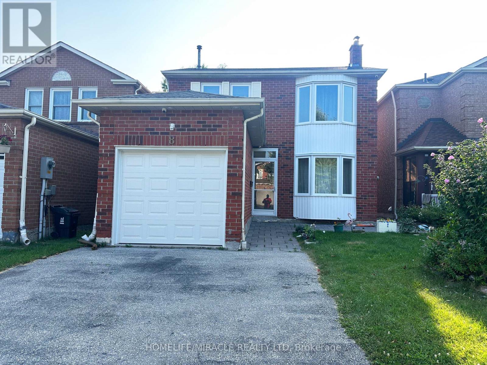 8 Lansbury Drive, Toronto (Agincourt North), Ontario  M1V 3H6 - Photo 2 - E9255014