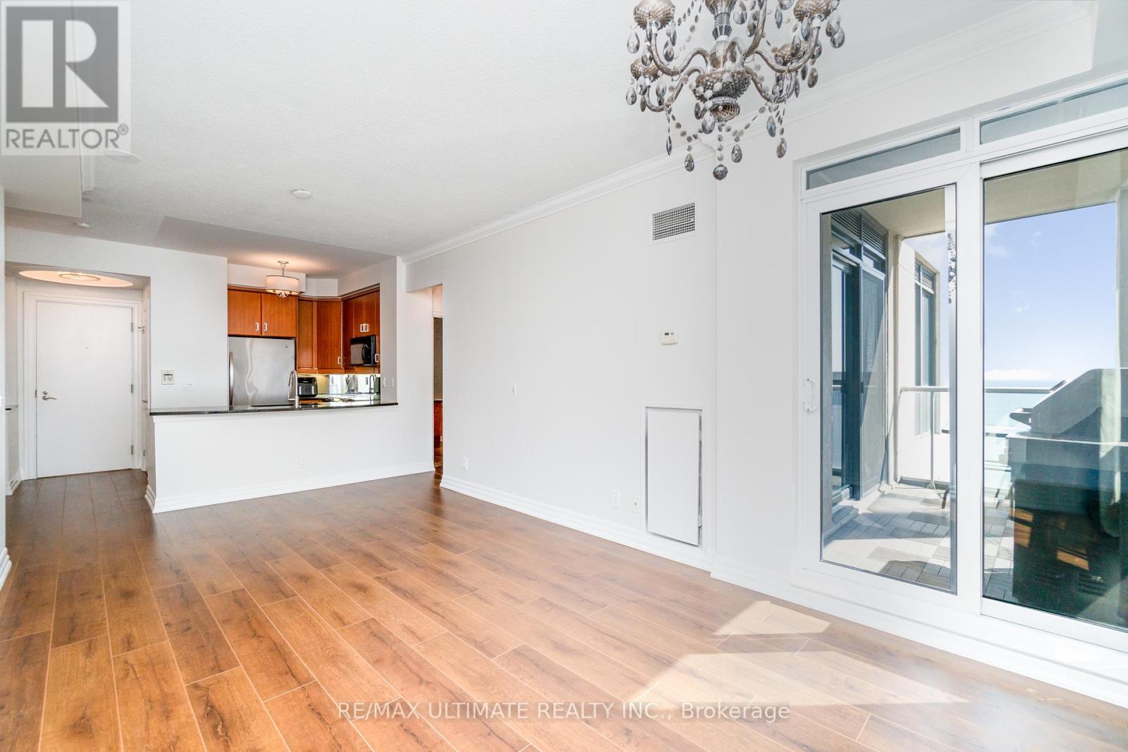 1213 - 2083 Lake Shore Boulevard W, Toronto, Ontario  M8V 4G2 - Photo 2 - W9259438