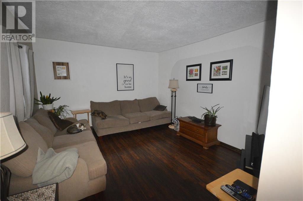 2879 Lake Dore Road, North Algona Wilberforce, Ontario  K7V 1X0 - Photo 3 - X9515459