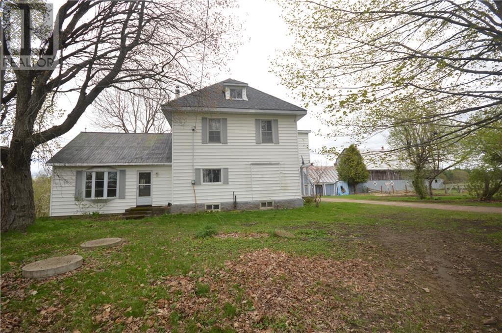 2879 Lake Dore Road, North Algona Wilberforce, Ontario  K7V 1X0 - Photo 2 - X9515459