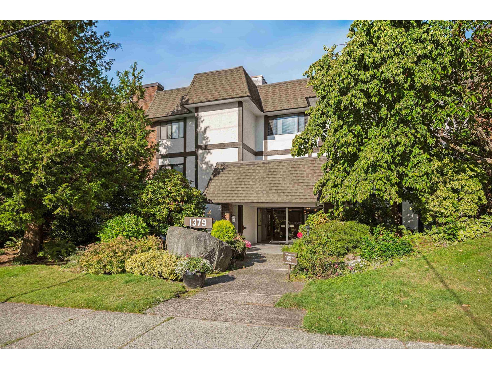 101 1379 Merklin Street, White Rock, British Columbia  V4B 4C2 - Photo 4 - R2916861