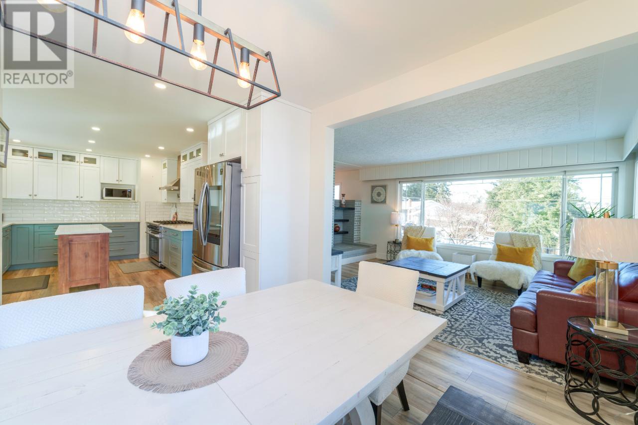 1515 Robinson Cres, Kamloops, British Columbia   - Photo 13 - 180476