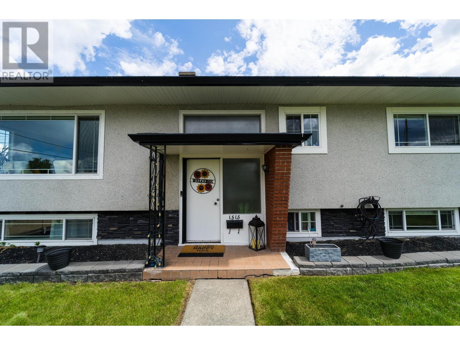 1515 Robinson Cres, Kamloops, British Columbia   - Photo 4 - 180476