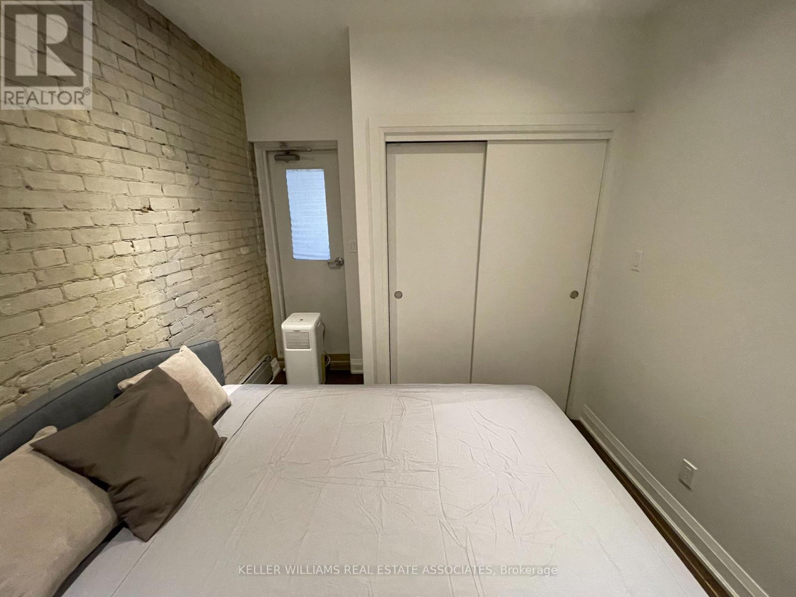 2 - 1236 Bloor Street W, Toronto (Dovercourt-Wallace Emerson-Junction), Ontario  M6H 1N3 - Photo 9 - W9263907