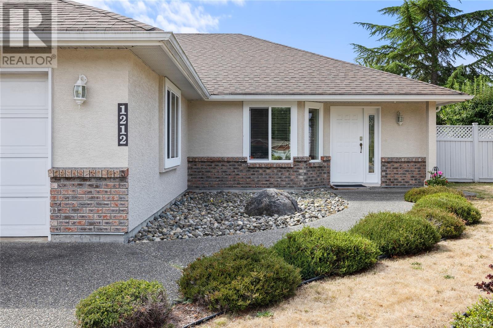 1212 Sunrise Dr, Qualicum Beach, British Columbia  V9K 2B9 - Photo 19 - 973636