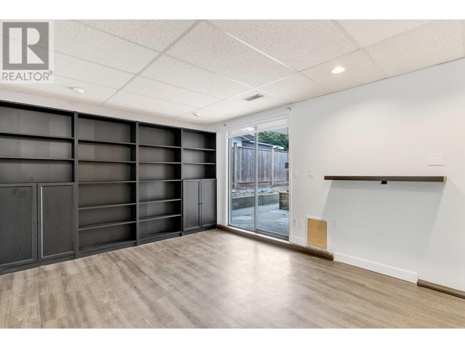 19536 118b Avenue, Pitt Meadows, British Columbia  V3Y 1L3 - Photo 36 - R2916937