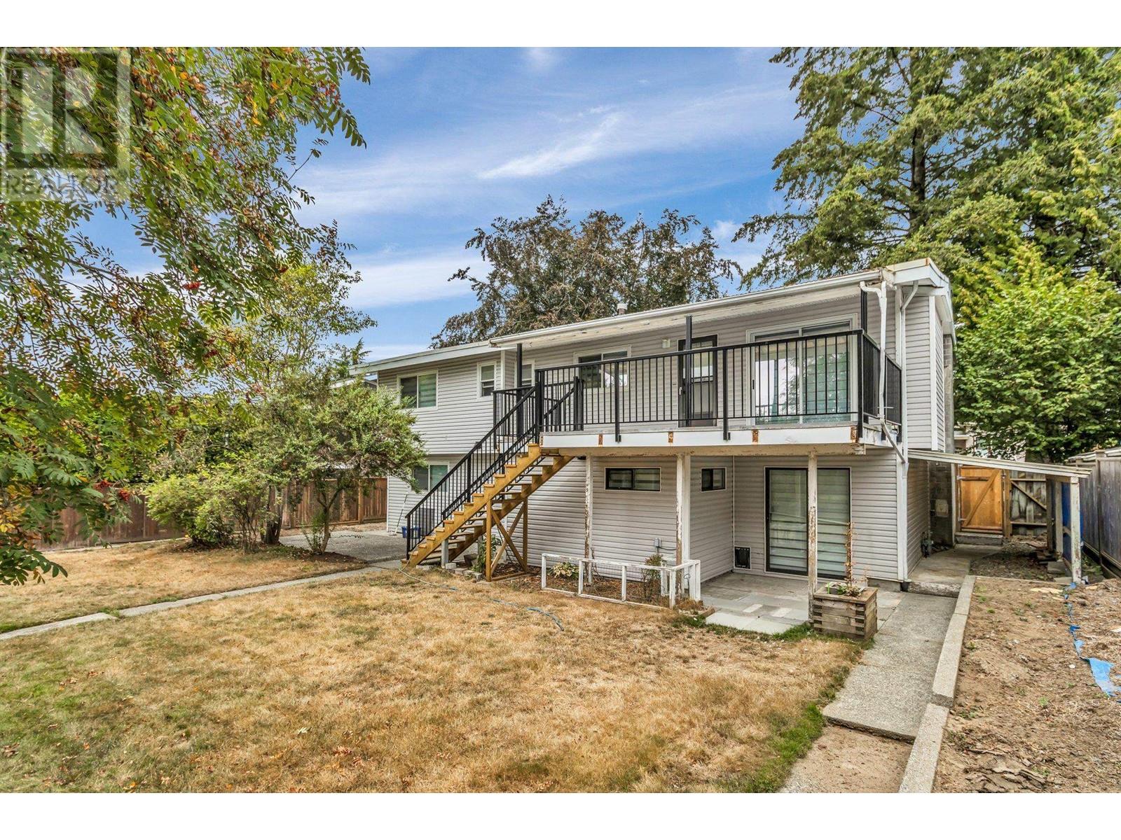 19536 118b Avenue, Pitt Meadows, British Columbia  V3Y 1L3 - Photo 40 - R2916937