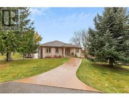 5731 Anderson Road, kelowna, British Columbia