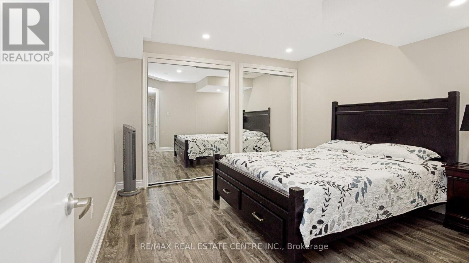 8 Coach House Court, Brampton (Credit Valley), Ontario  L6Y 2Y3 - Photo 37 - W9264007