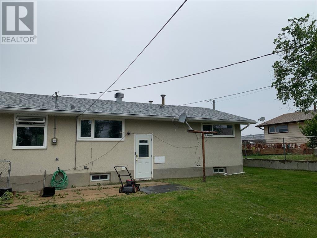 5443 Home Street, Swan Hills, Alberta  T0G 2C0 - Photo 14 - A2153197