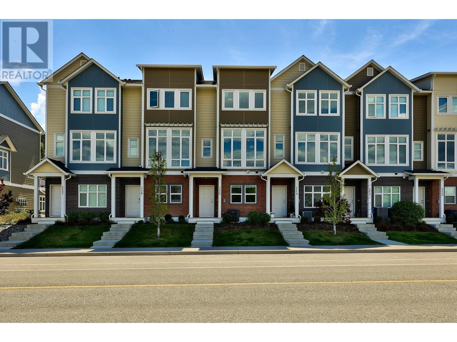 Kamloops Row / Townhouse for sale: 4 bedroom 1,571 sq.ft. (Listed 2024-09-16)