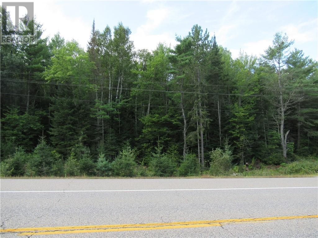 HIGHWAY 17 HIGHWAY, laurentian hills, Ontario