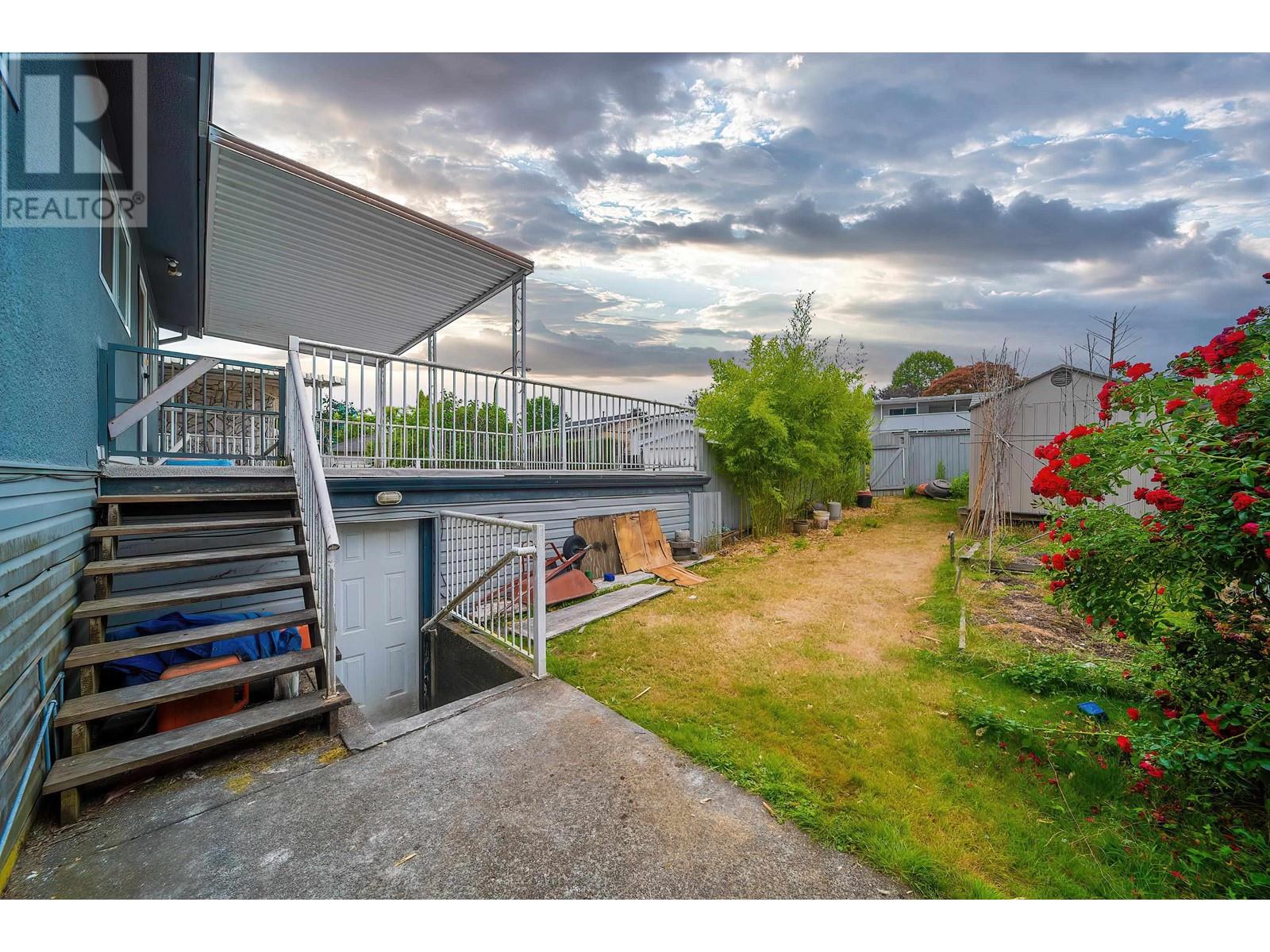 3063 Rosemont Drive, Vancouver, British Columbia V5S 2C8 - Photo 37 - R2917134