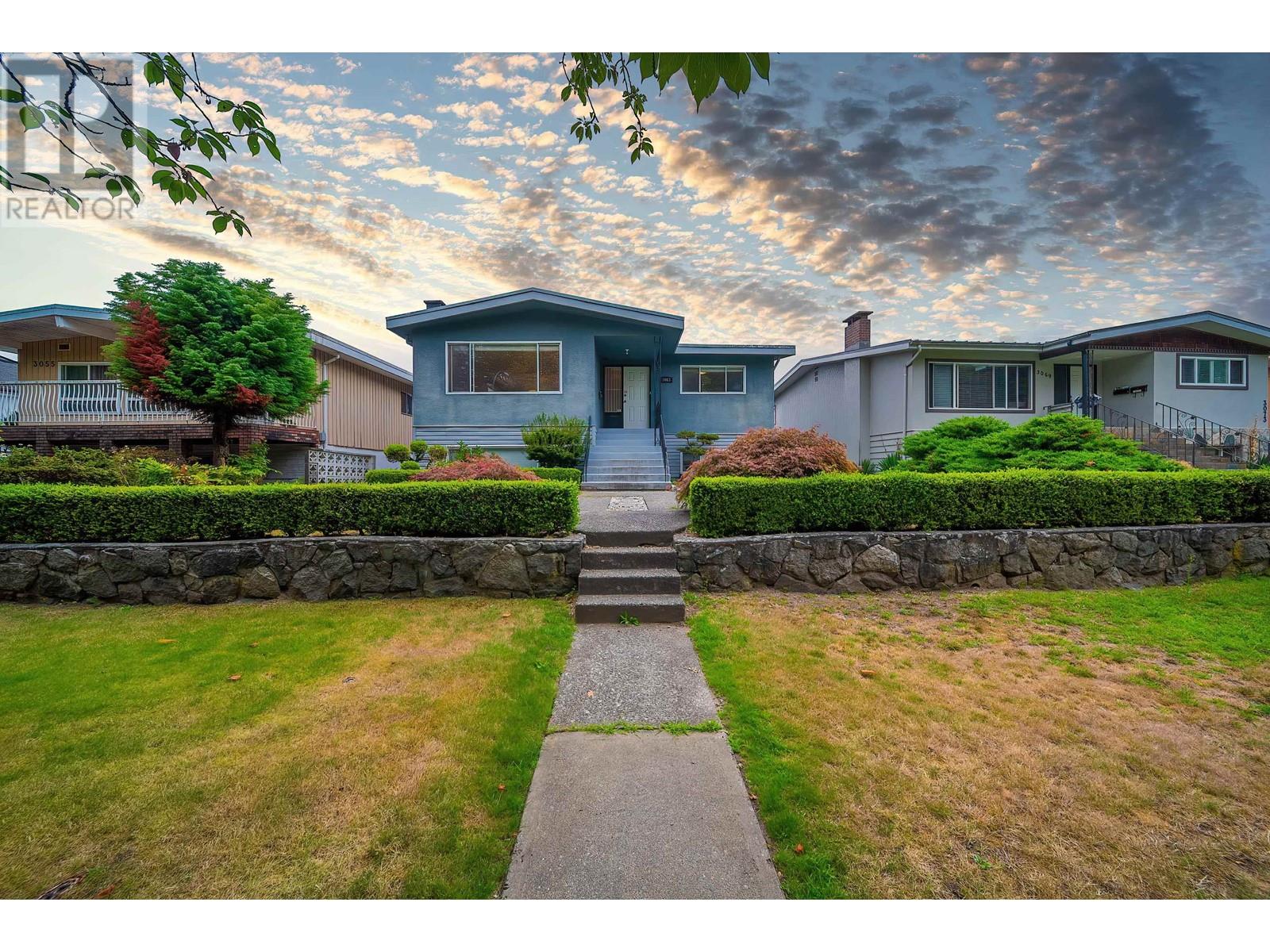 3063 Rosemont Drive, Vancouver, British Columbia V5S 2C8 - Photo 1 - R2917134