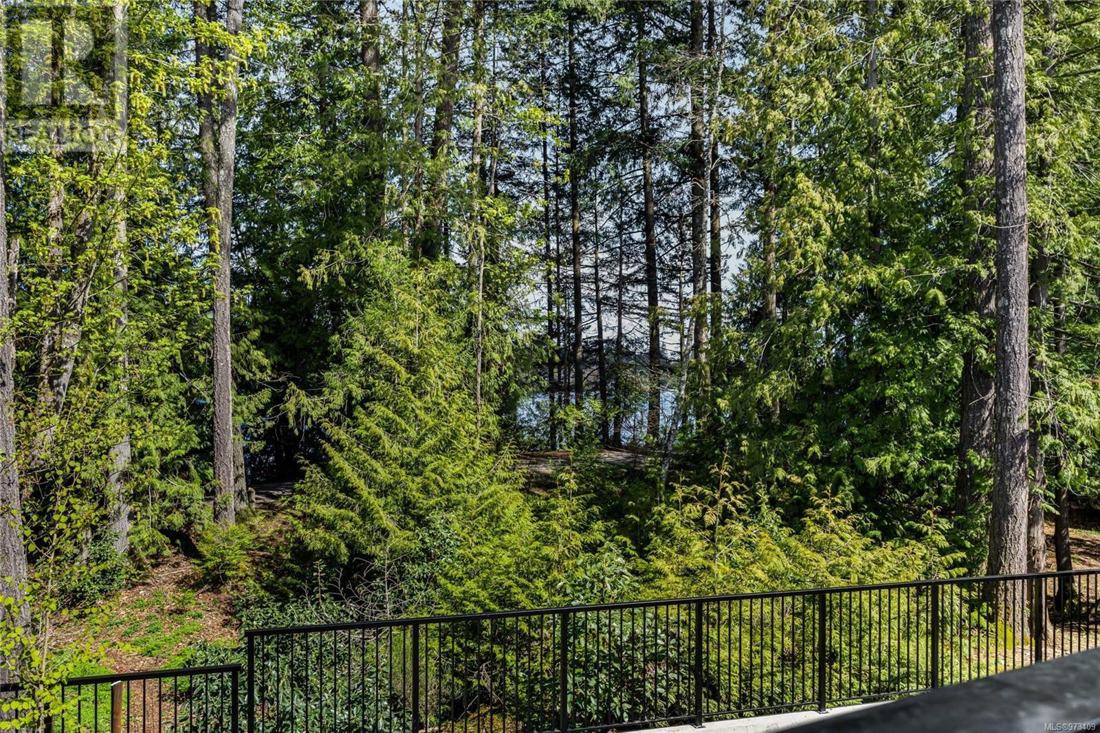Property at 2821 Caster Pl image 2