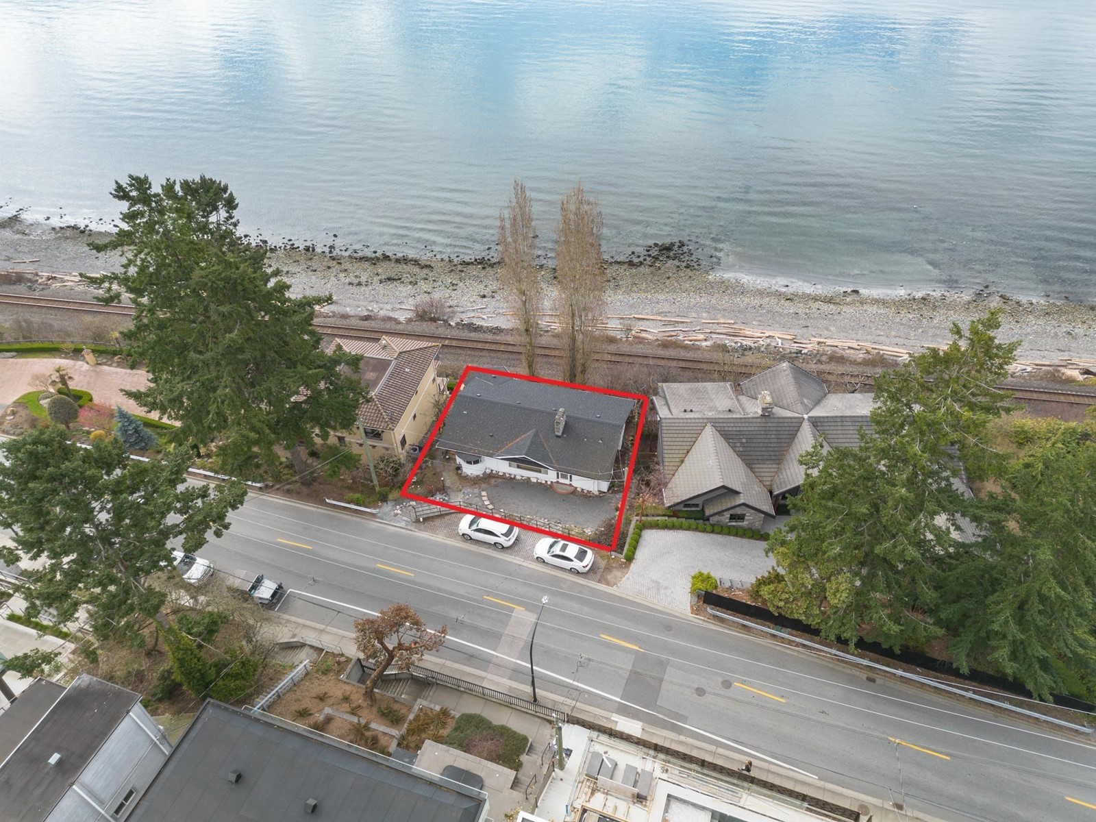 14458 MARINE DRIVE, white rock, British Columbia