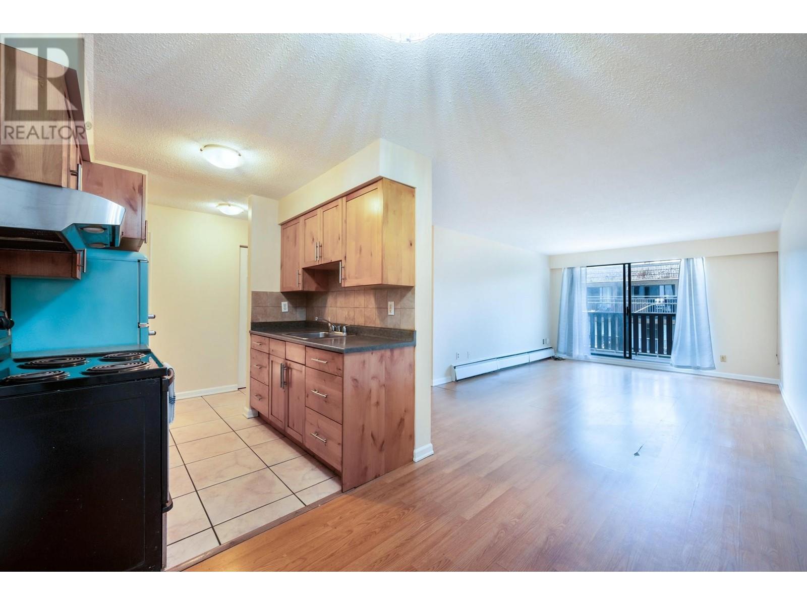 114 175 E 4th Street, North Vancouver, British Columbia  V7L 1H8 - Photo 6 - R2917197