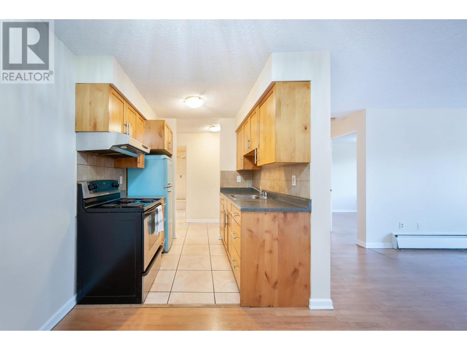 Property at 114 175 E 4TH STREET image 5