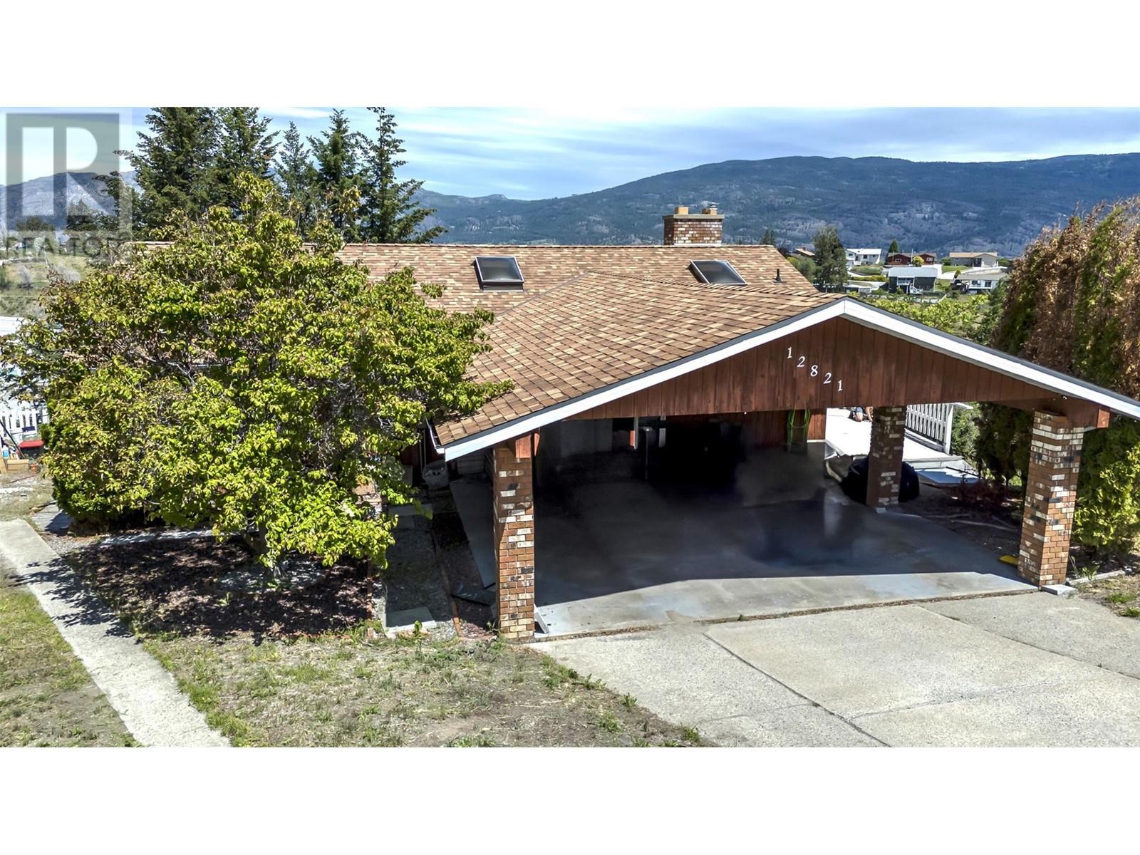 12821 Schaeffer Crescent Summerland