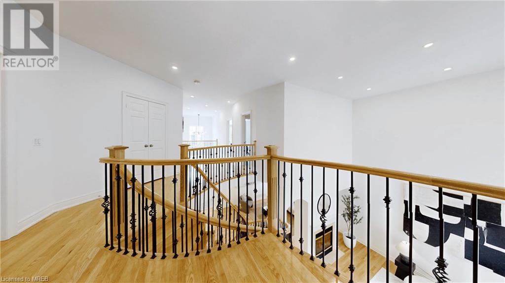 2238 Lyndhurst Drive, Oakville, Ontario  L6H 7V4 - Photo 24 - 40635698