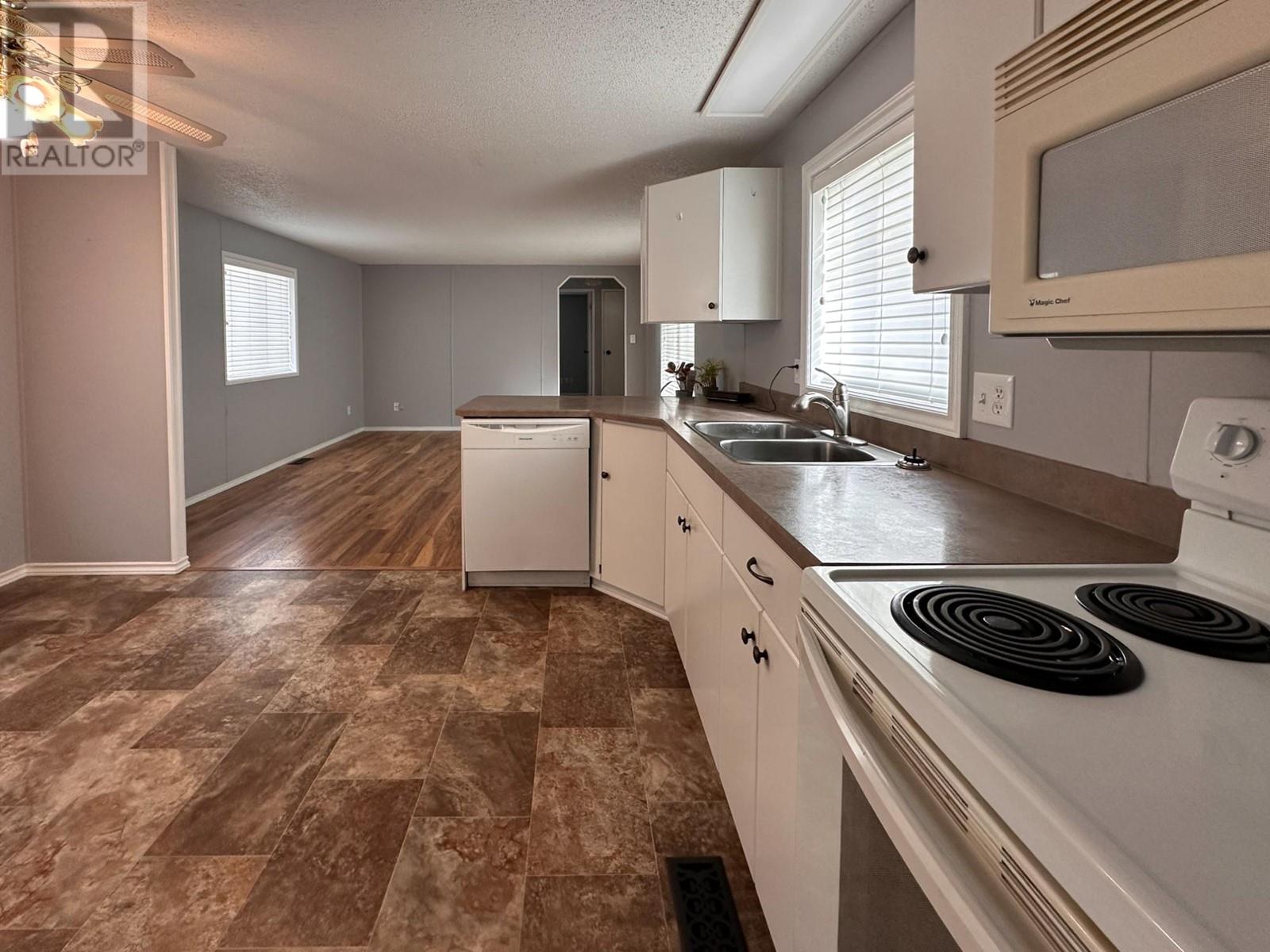 132-1555 Howe Rd, Kamloops, British Columbia  V1S 1Y4 - Photo 3 - 180487