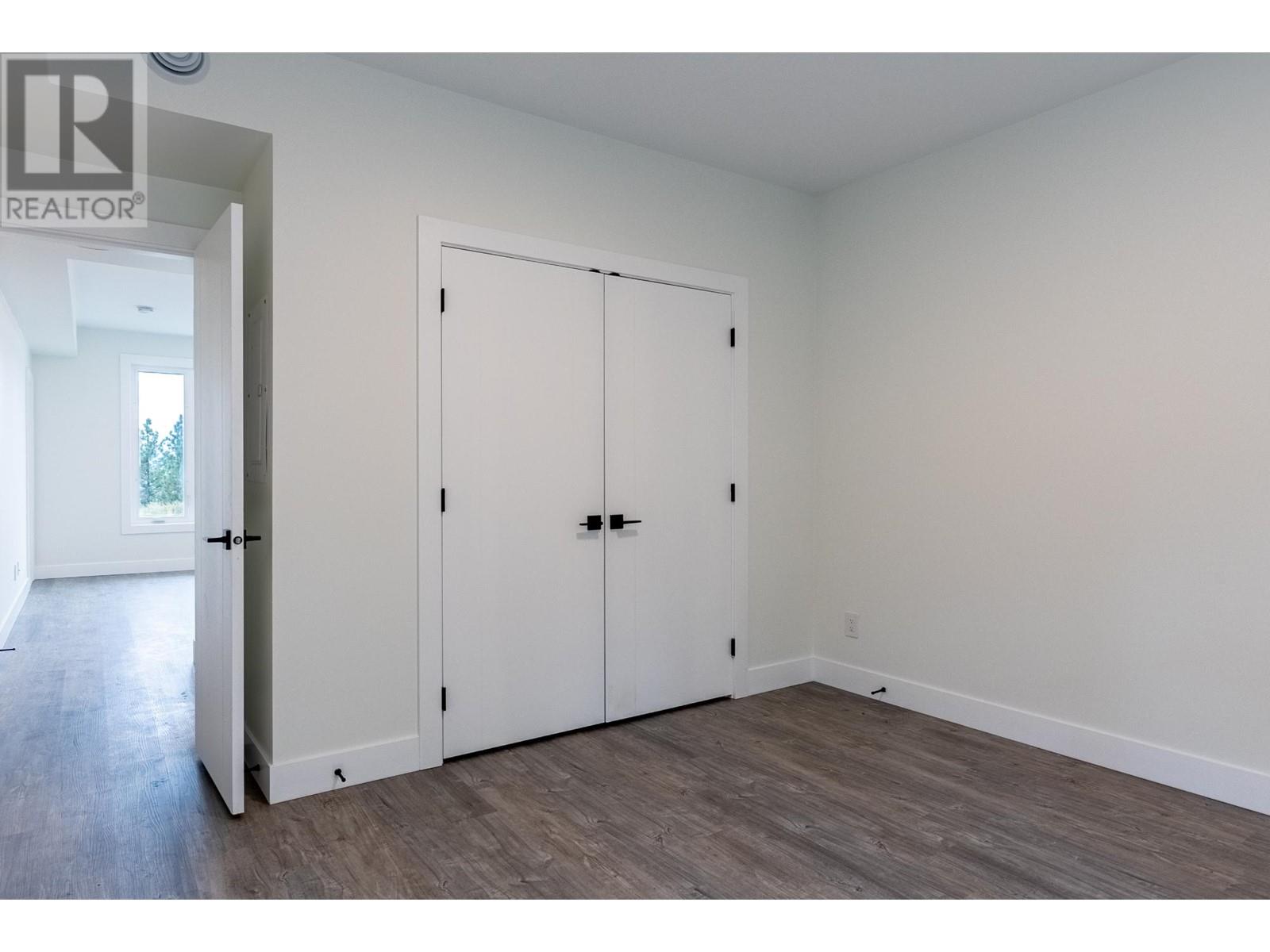 2737 Peregrine Way, Merritt, British Columbia  V1K 0B3 - Photo 5 - 180480