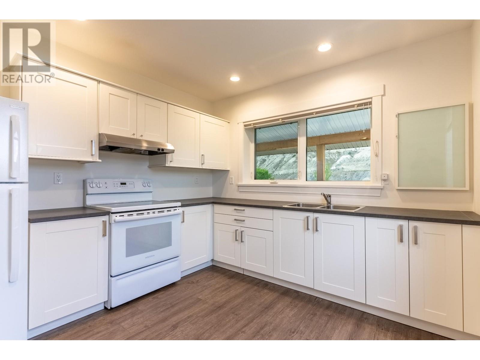 202 Bancroft Street, Ashcroft, British Columbia  V0K 1A0 - Photo 8 - 180491