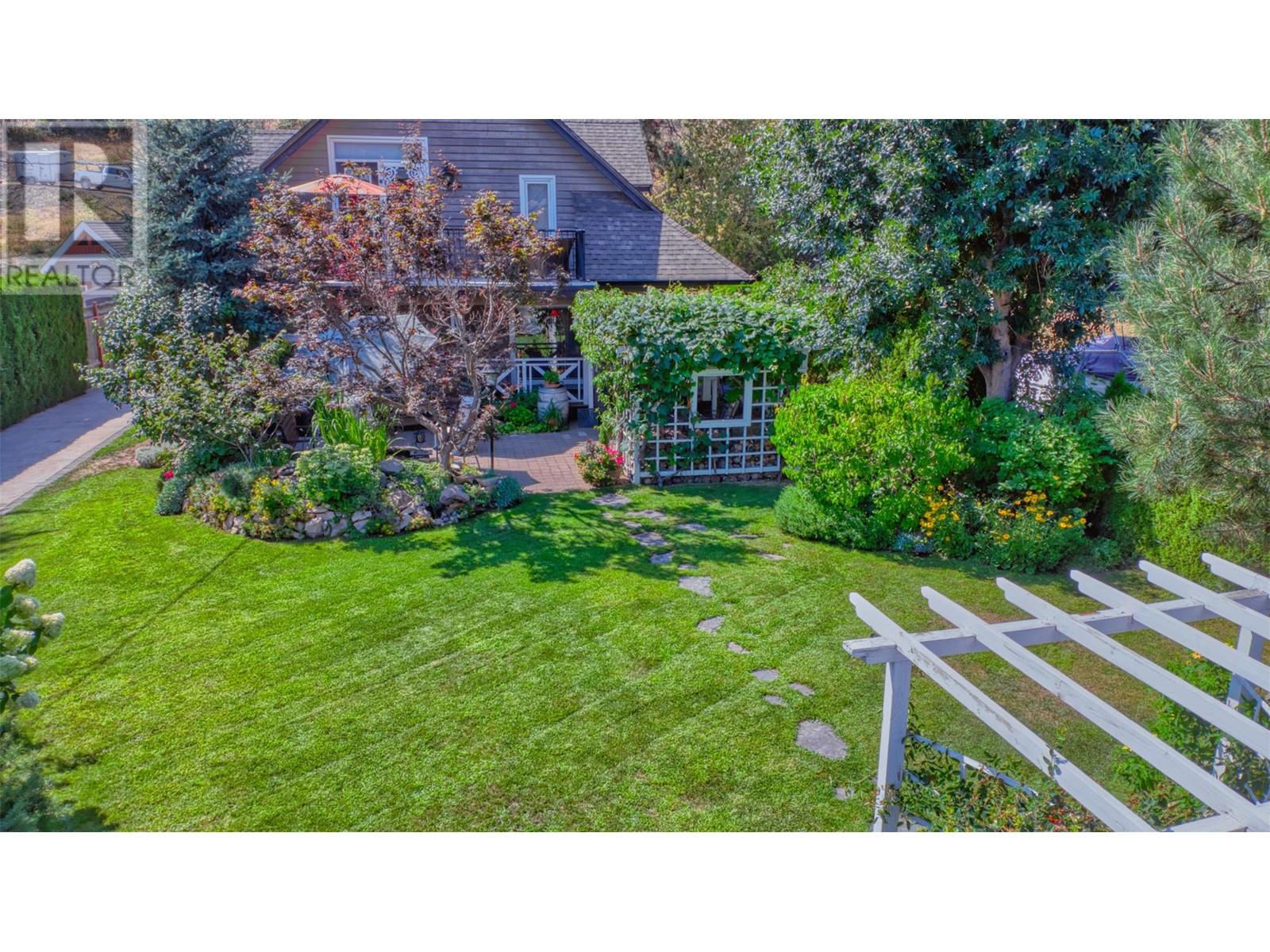 7372 Fintry Delta Road Kelowna