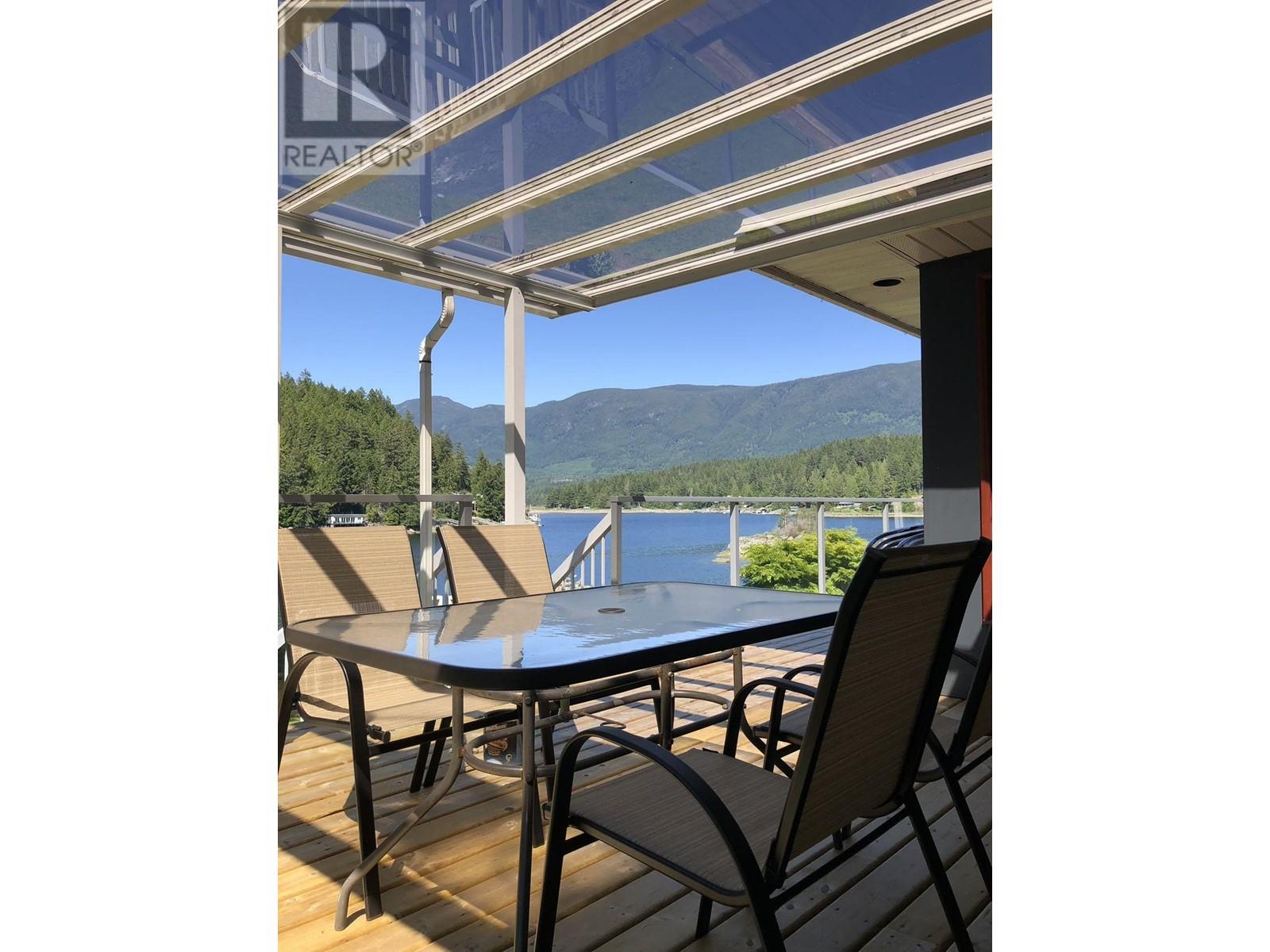 12881 Sunshine Coast Highway, Madeira Park, British Columbia  V0N 2H1 - Photo 20 - R2916924