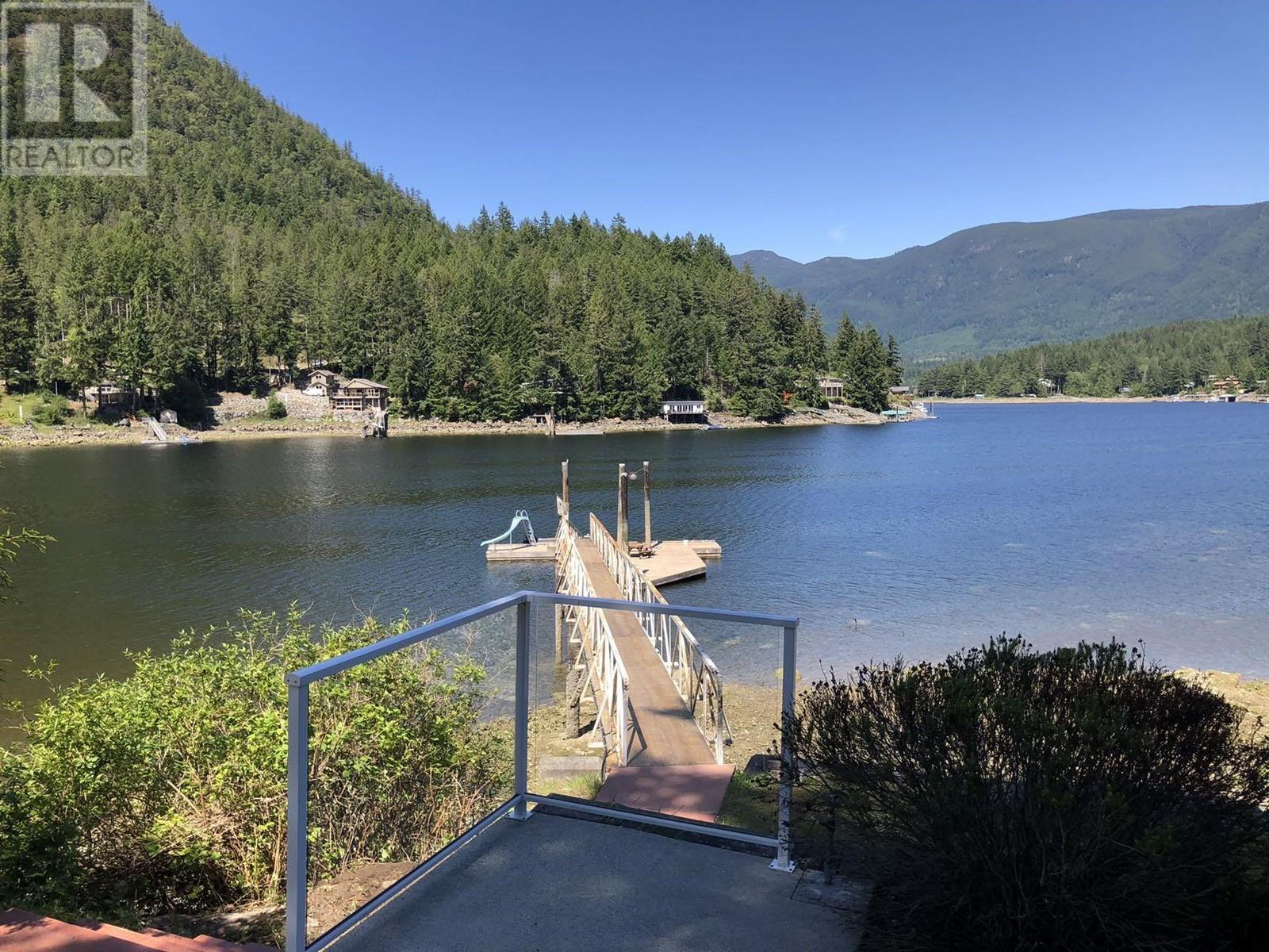 12881 Sunshine Coast Highway, Madeira Park, British Columbia  V0N 2H1 - Photo 29 - R2916924