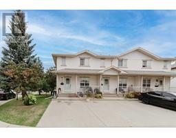 25 Kerry Wood Mews Riverside Meadows, Red Deer, Ca